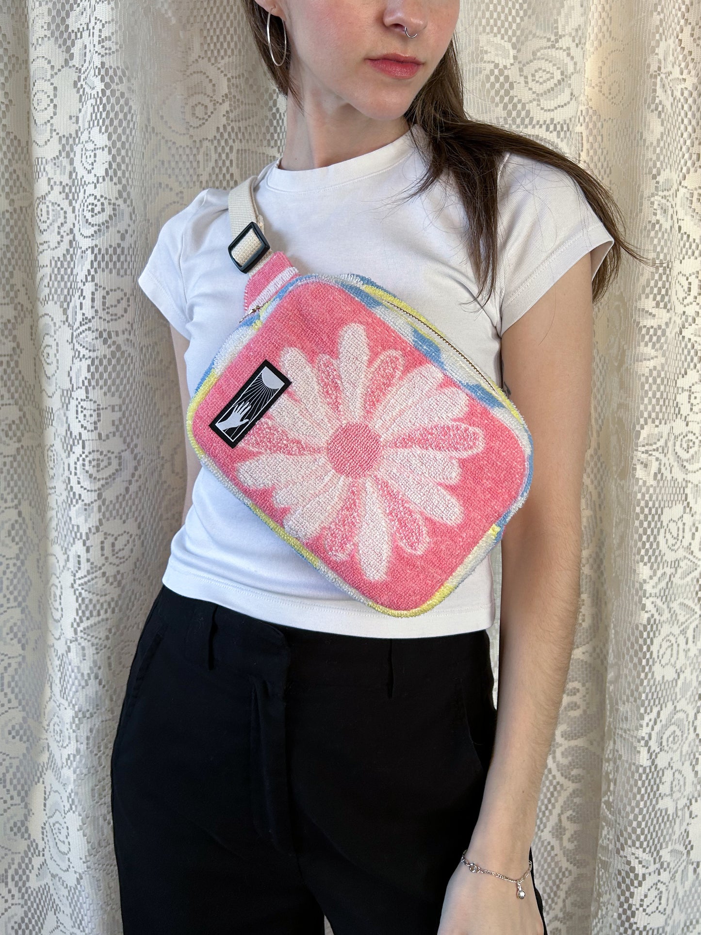 The Essentials Bag XL - Flower Power
