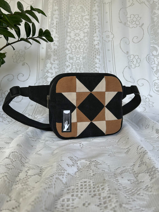 The Essentials Bag - Toasted Marshmallow Sawtooth Star