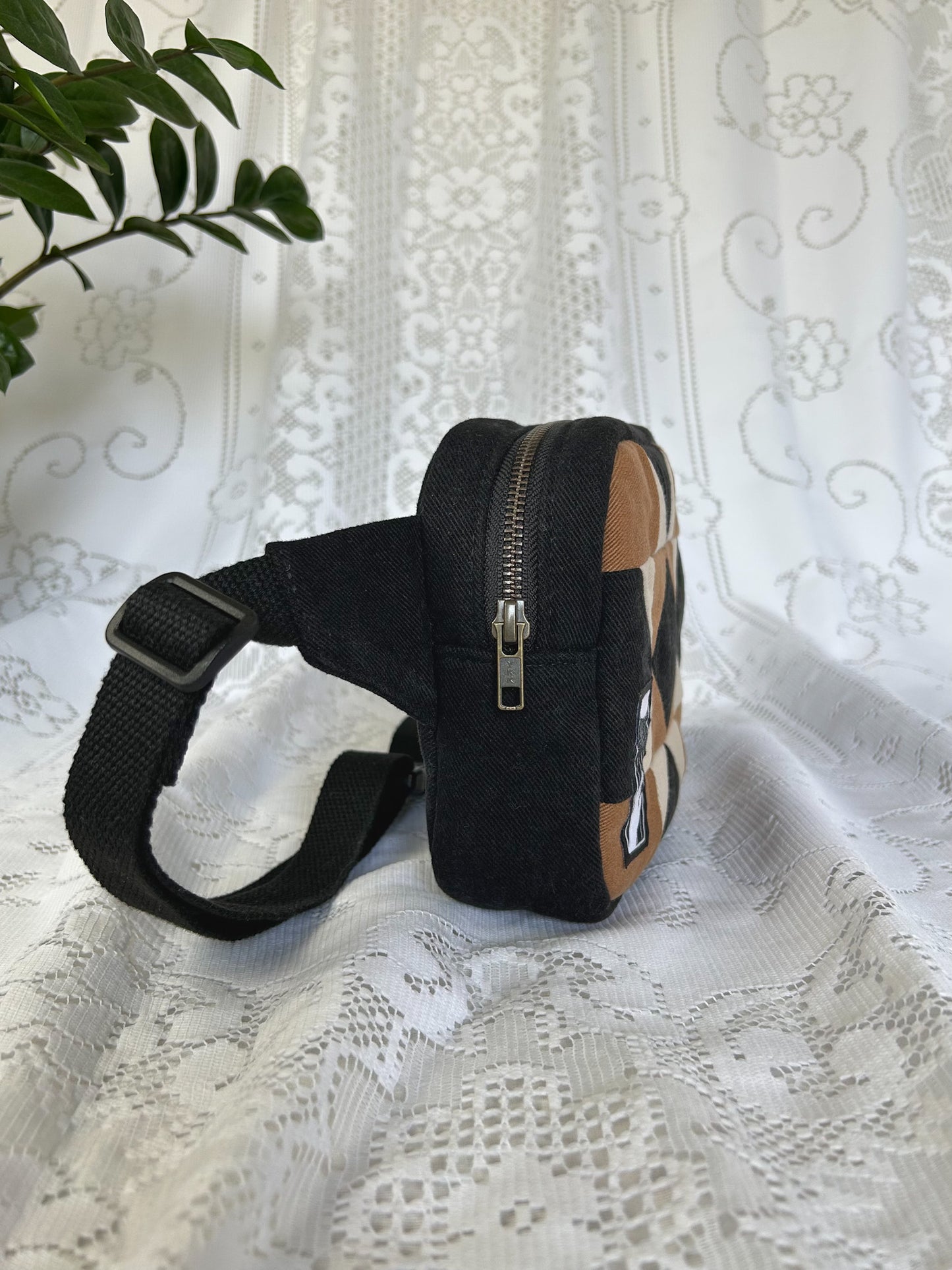 The Essentials Bag - Toasted Marshmallow Sawtooth Star