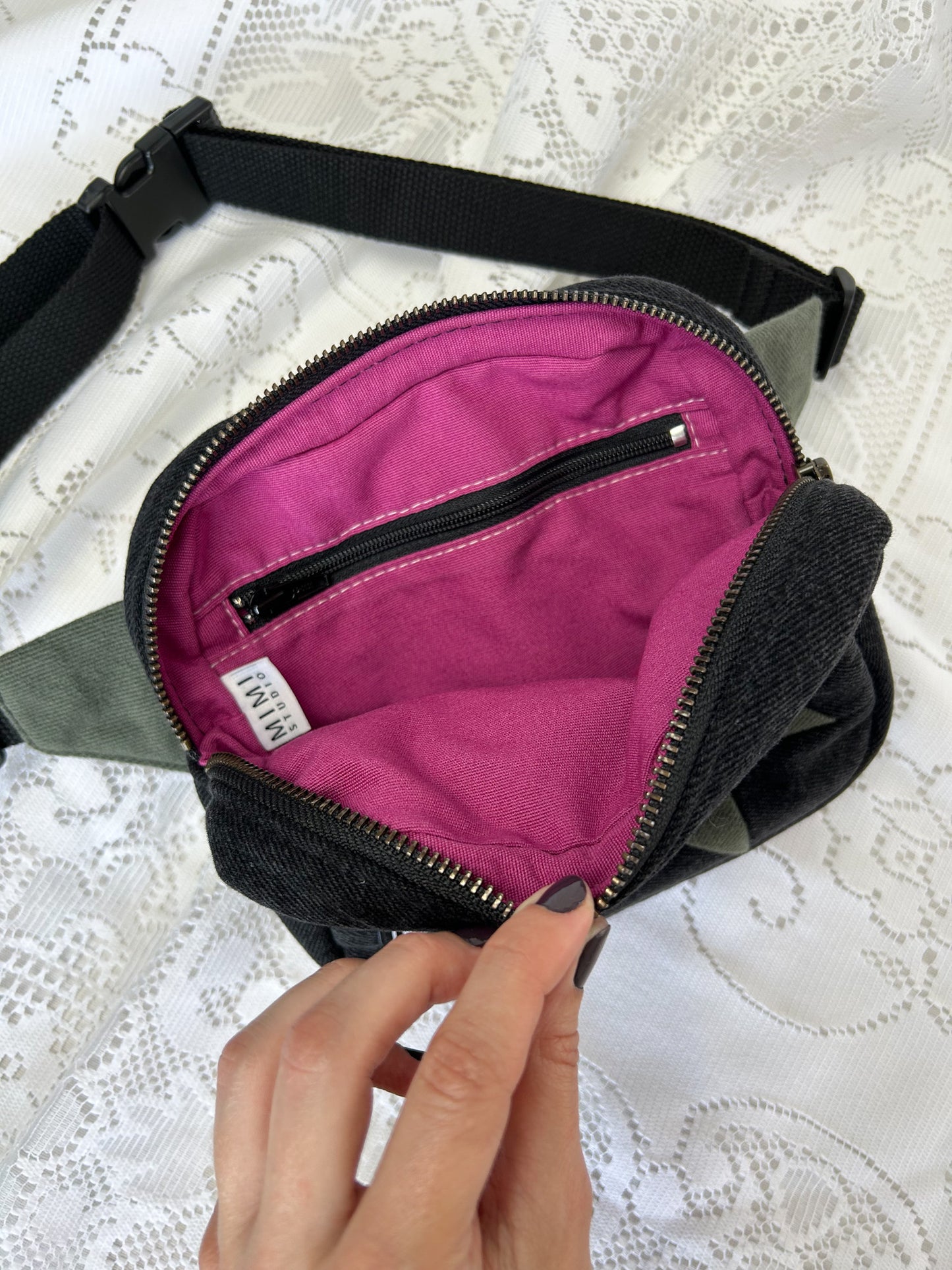 The Essentials Bag - Mossy Floral Sawtooth Star