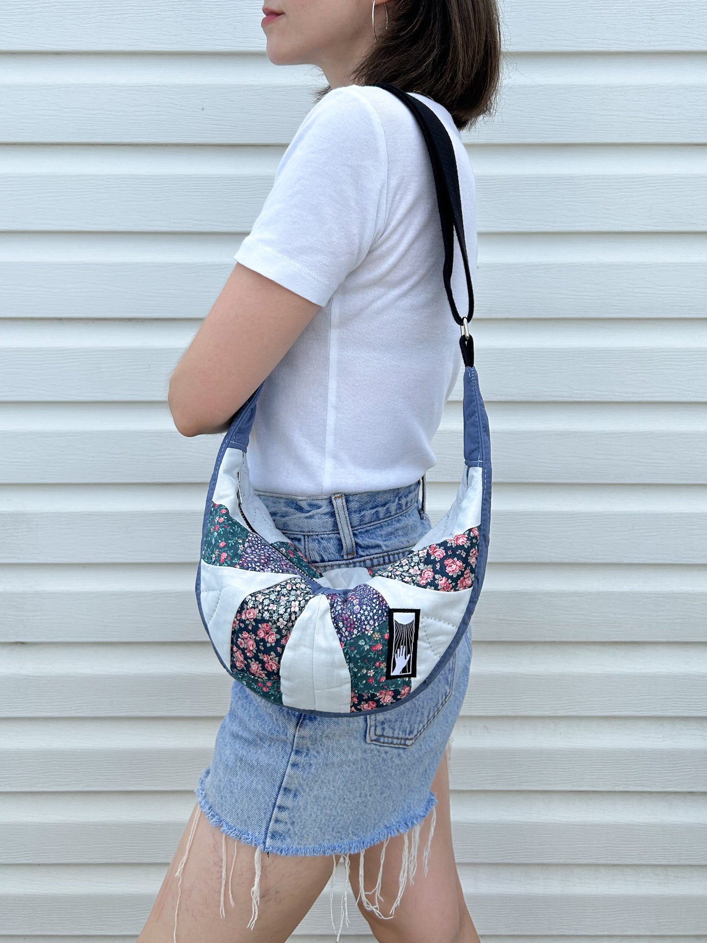 The Everywhere Bag - Lakeside Garden Quilt
