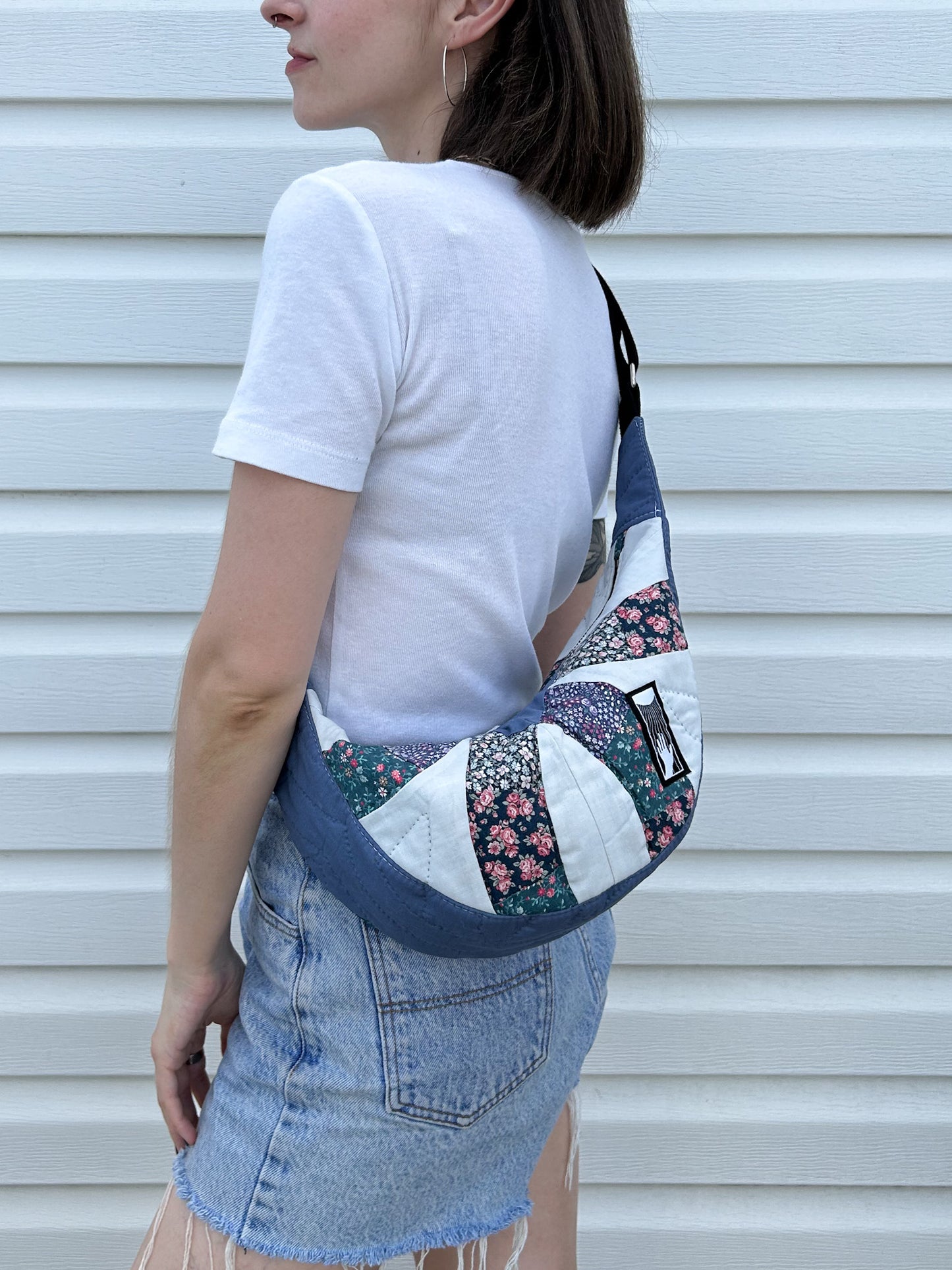 The Everywhere Bag - Lakeside Garden Quilt