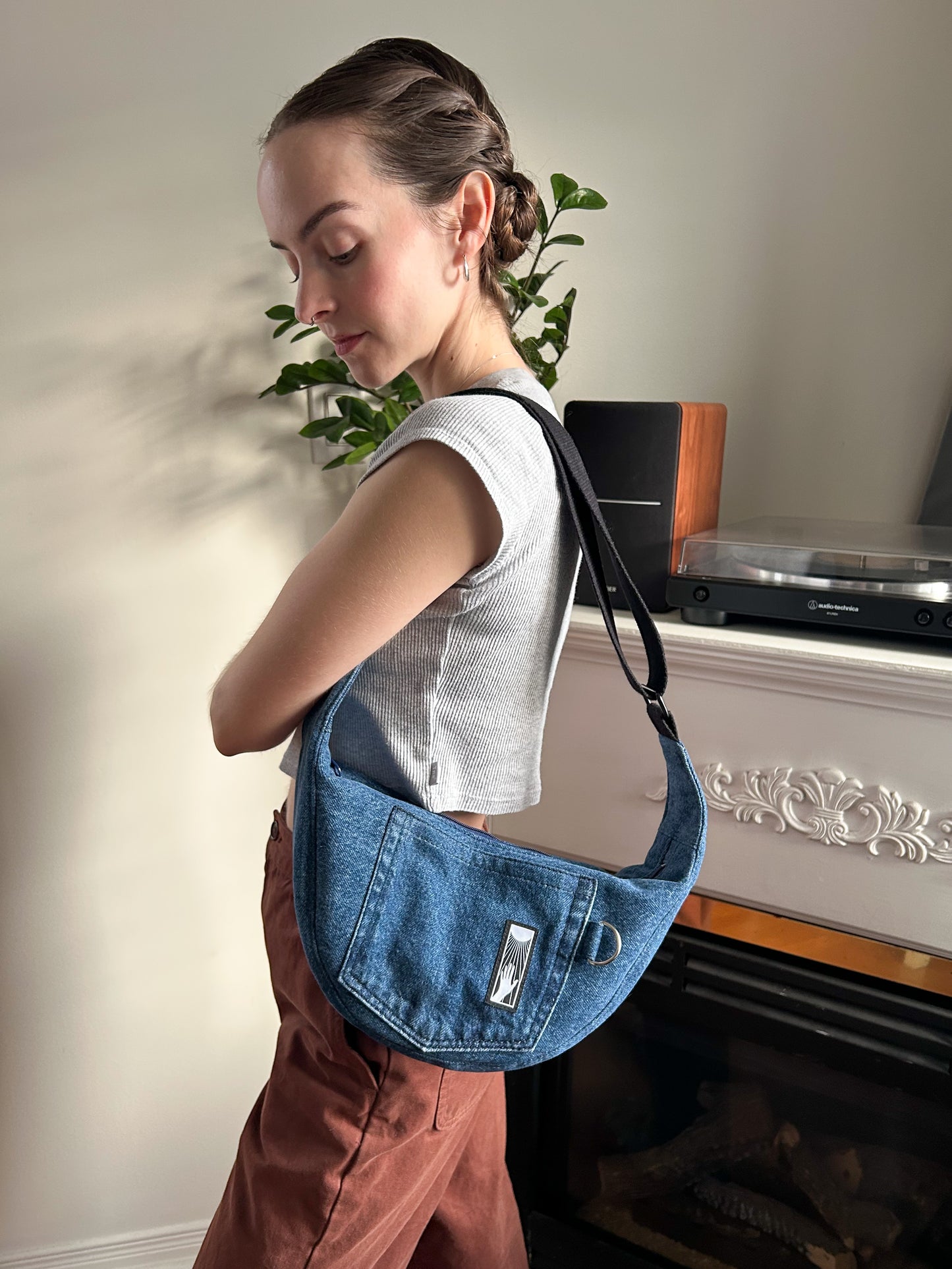 The Everywhere Bag - Blue Denim Pocket