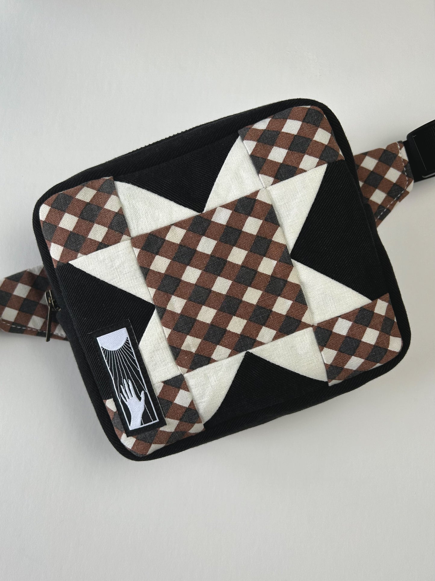 The Essentials Bag - Plaid Sawtooth Star Patchwork