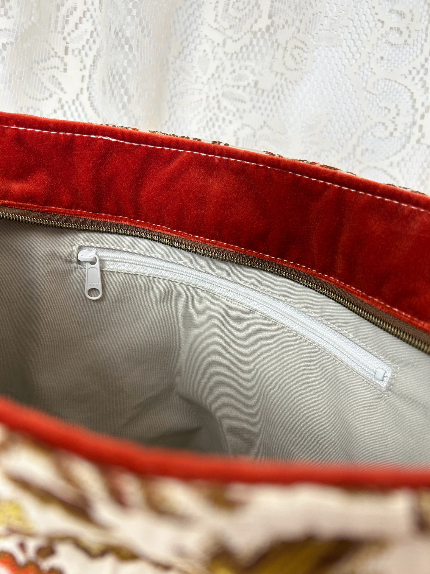 Close up of the interior zippered pocket