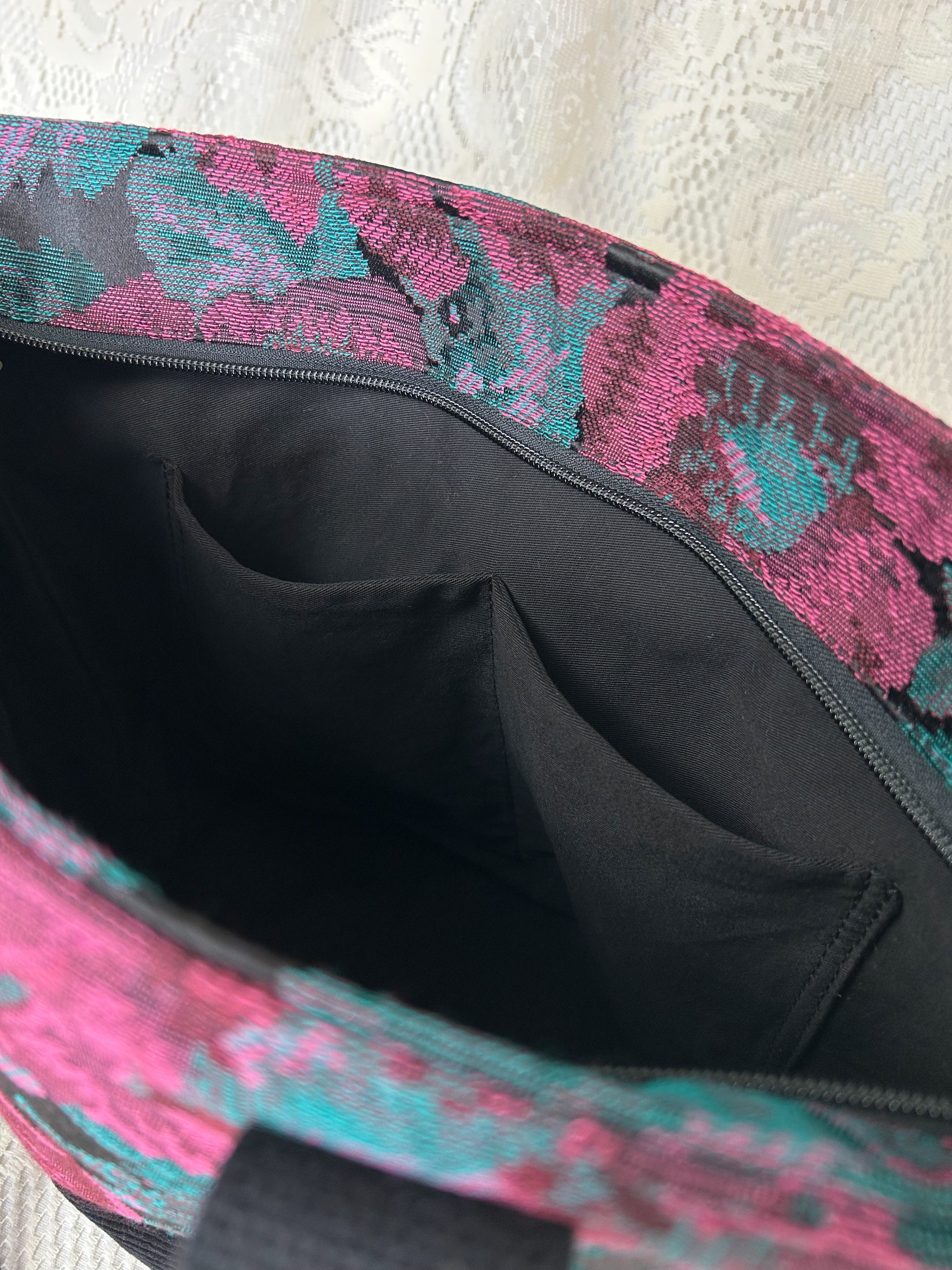 Close up of the two interior slip pockets