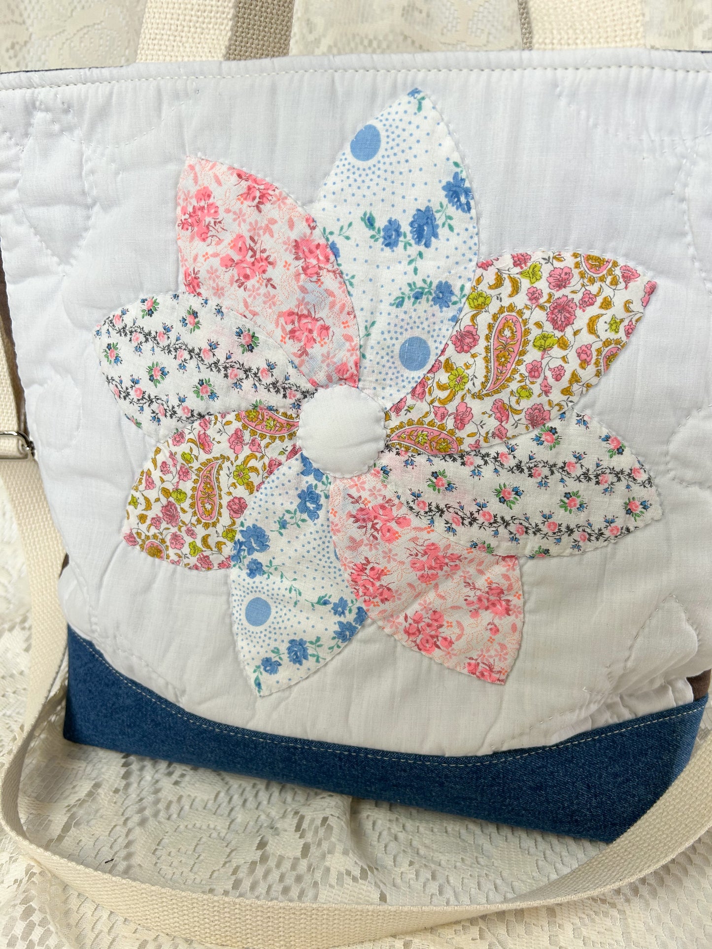Close up of the flower on the back side of the tote bag