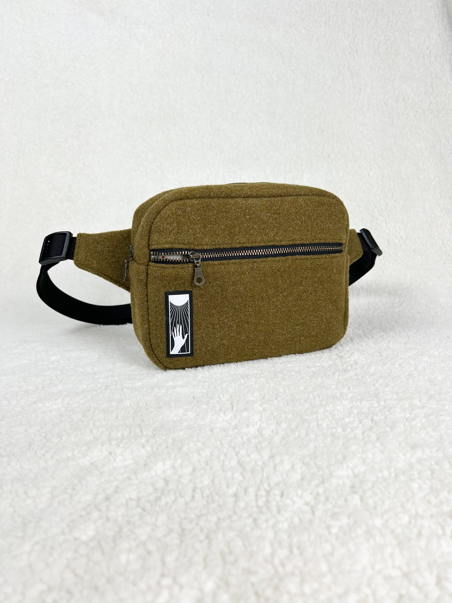 The Essentials Bag XL - Olive Wool